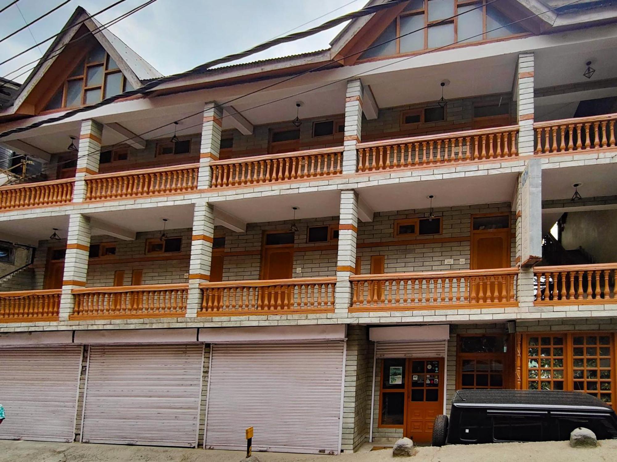 Hotel Arohi Vashist Zewnętrze zdjęcie
